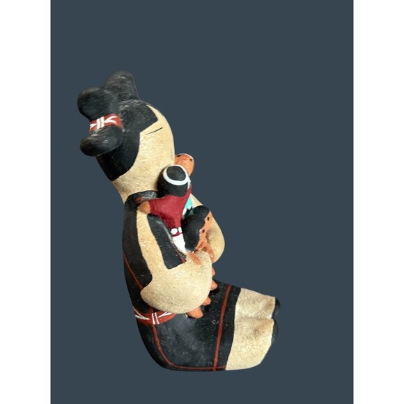 Margaret Quintana Native American Storyteller Pottery Figure 4 Children Signed 5 - Picture 5 of 9